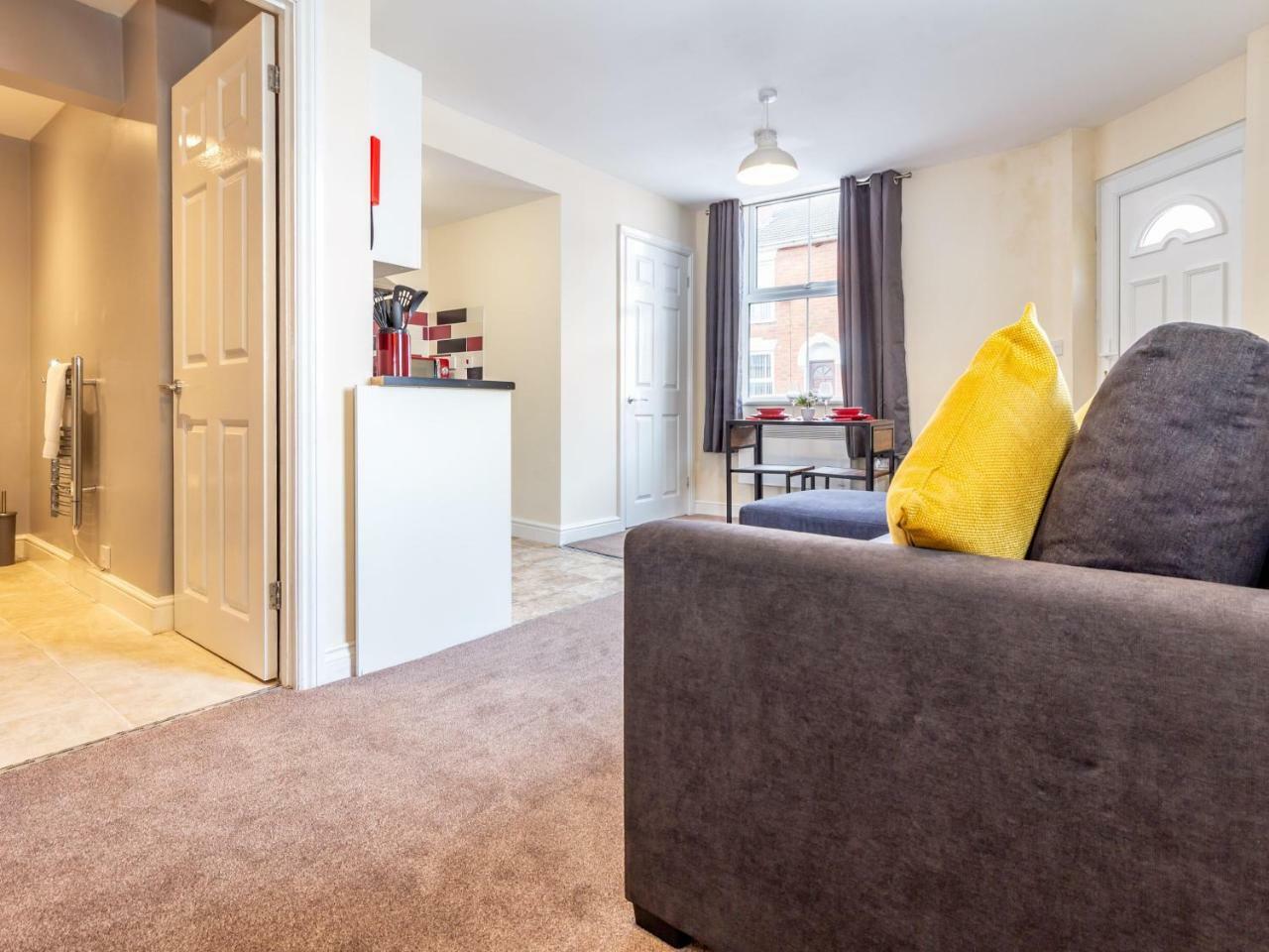 Northfield Street, Worcester City Centre - Guest Homes Eksteriør bilde